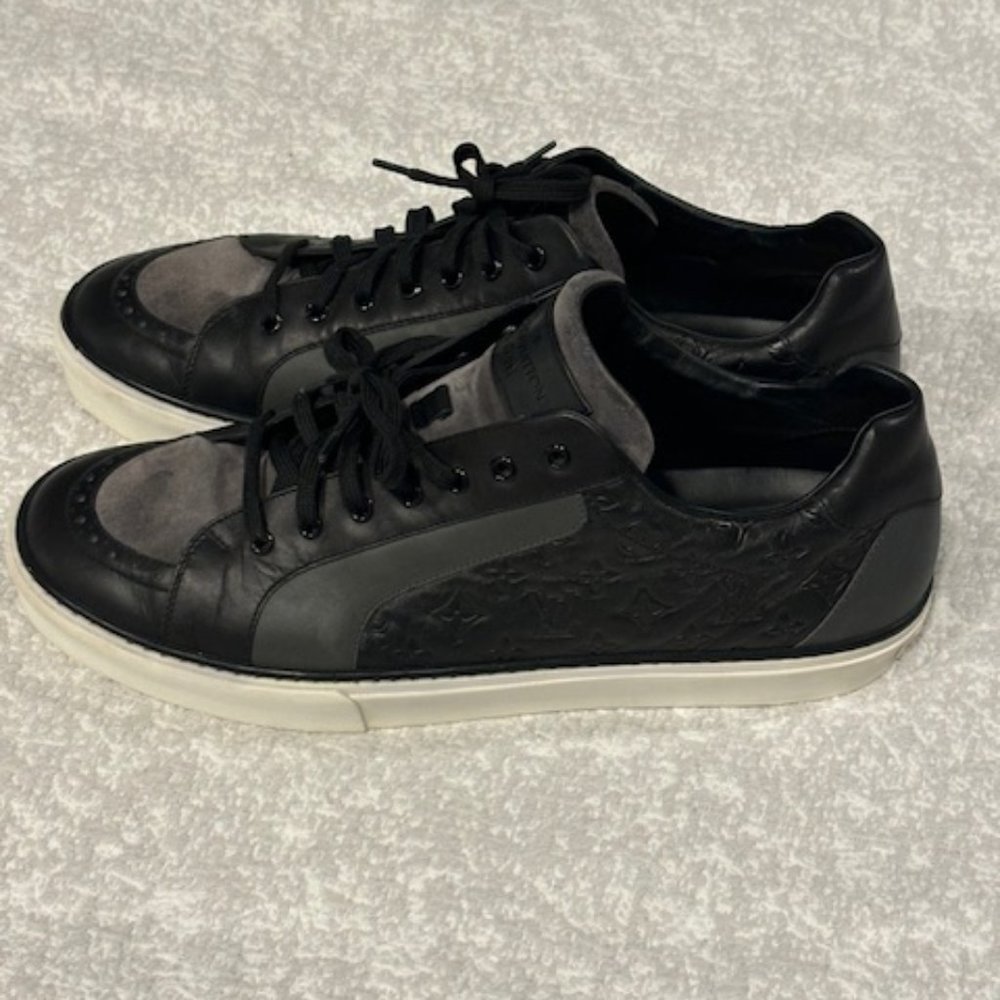 Like New Louis Vuitton Sneakers - 10/11